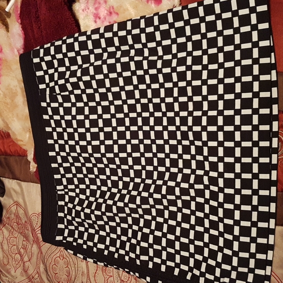 White House Black Market skirt 12 EUC - Picture 2 of 13